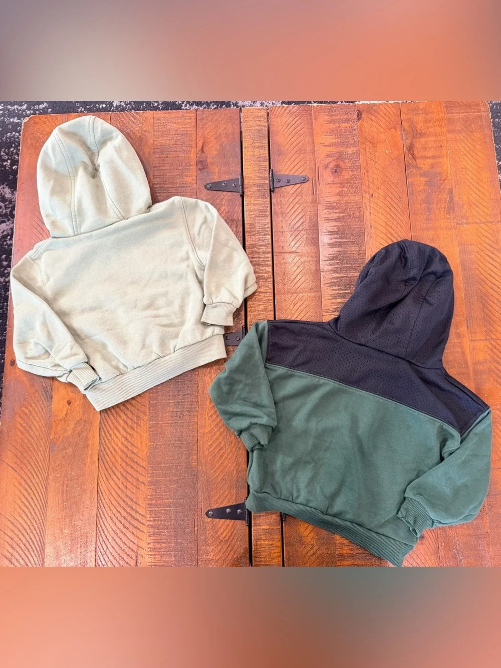Nike Kids' Green Hooded Sweatshirts 2T & 24 Months